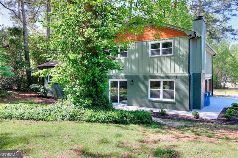 2538 Three Bars Drive Grayson - 18