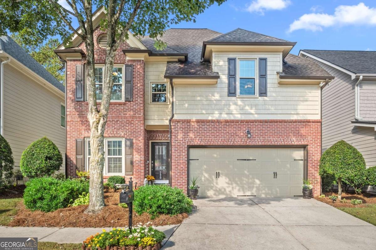220 Water Oak Place Alpharetta - 1