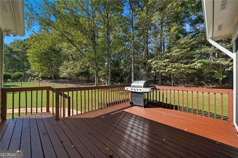 5584 Cathers Creek Drive Powder Springs - 36