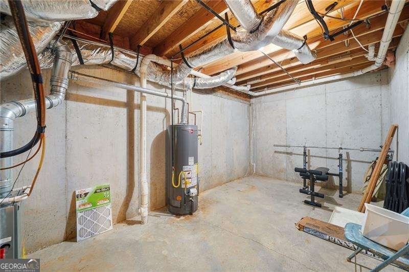 5584 Cathers Creek Drive Powder Springs - 39