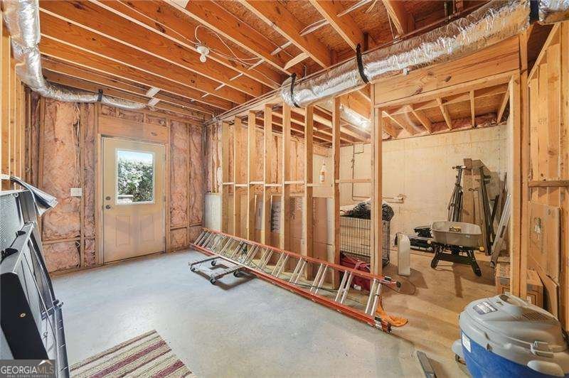 5584 Cathers Creek Drive Powder Springs - 41