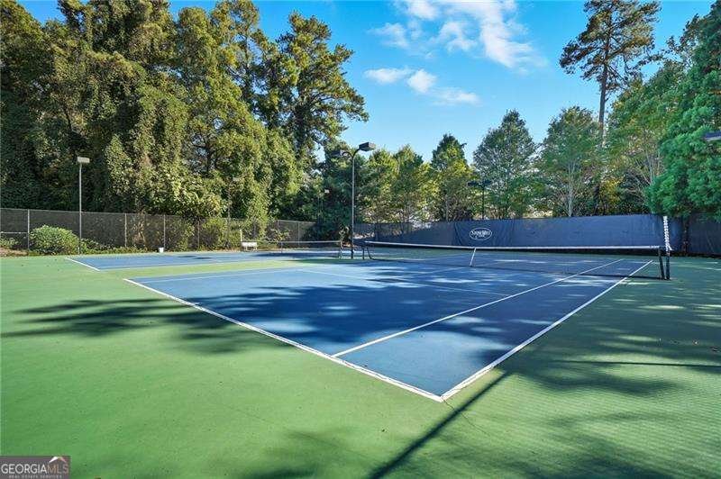5584 Cathers Creek Drive Powder Springs - 53