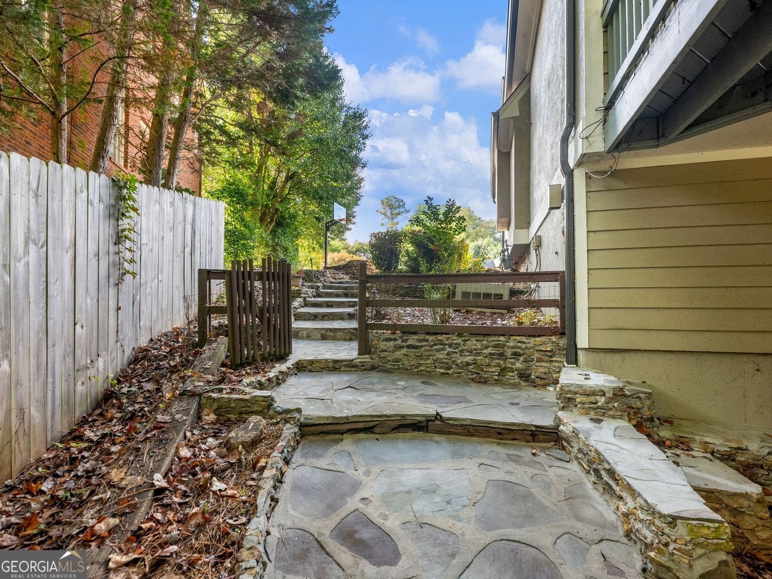 1140 Park Glenn Drive Alpharetta - 22
