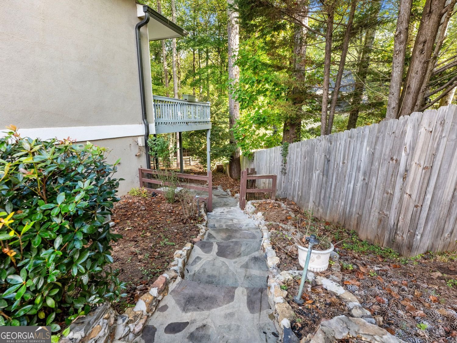 1140 Park Glenn Drive Alpharetta - 23