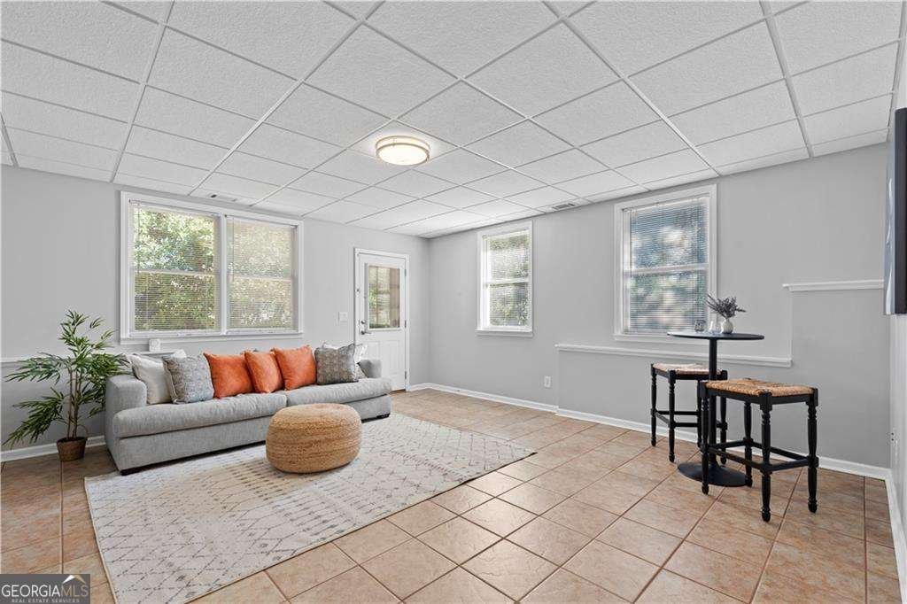4350 Oakdale Vinings Circle Smyrna - 44