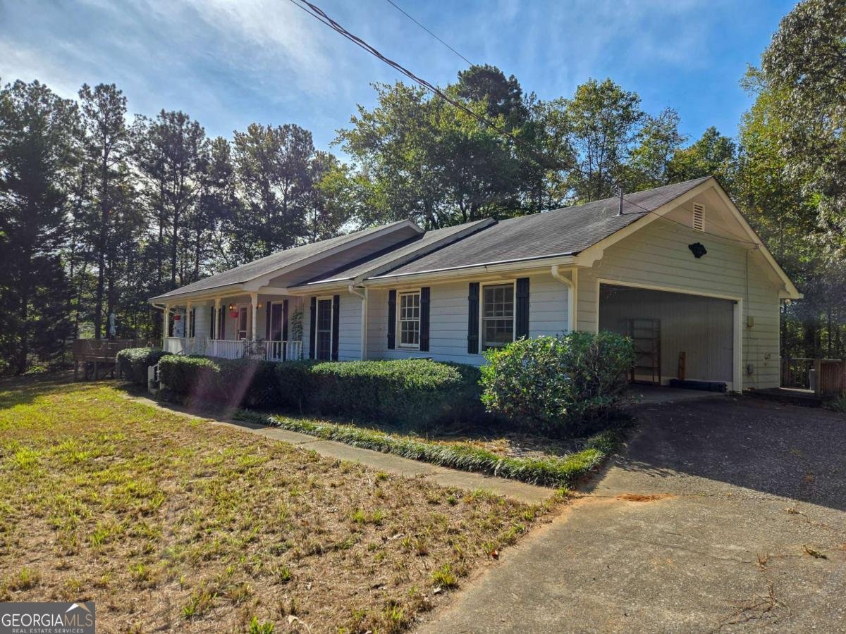2997 Spring Lake Drive Buford - 16