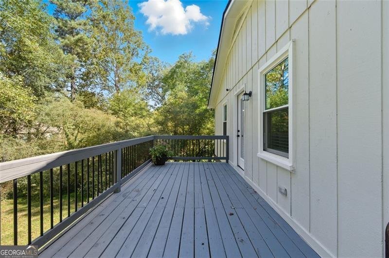 2011 Shadowwood Drive Marietta - 8