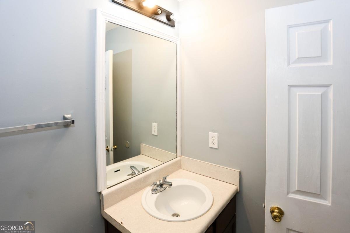 6253 Fayetteville Drive Riverdale - 44