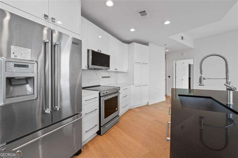 1080 Peachtree Street Atlanta - 9