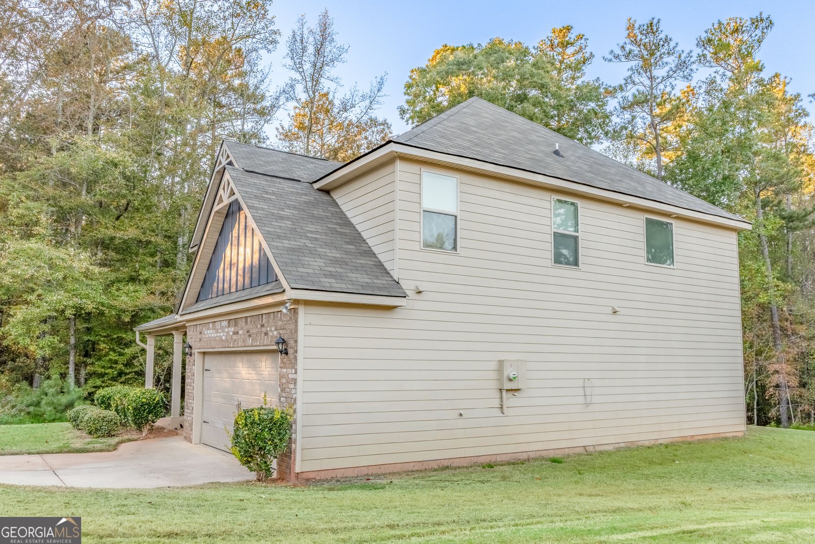 2103 River Walk Court Griffin - 3