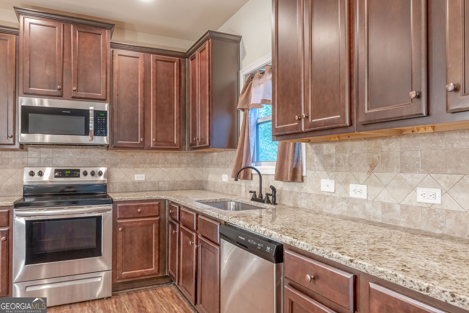 2103 River Walk Court Griffin - 9