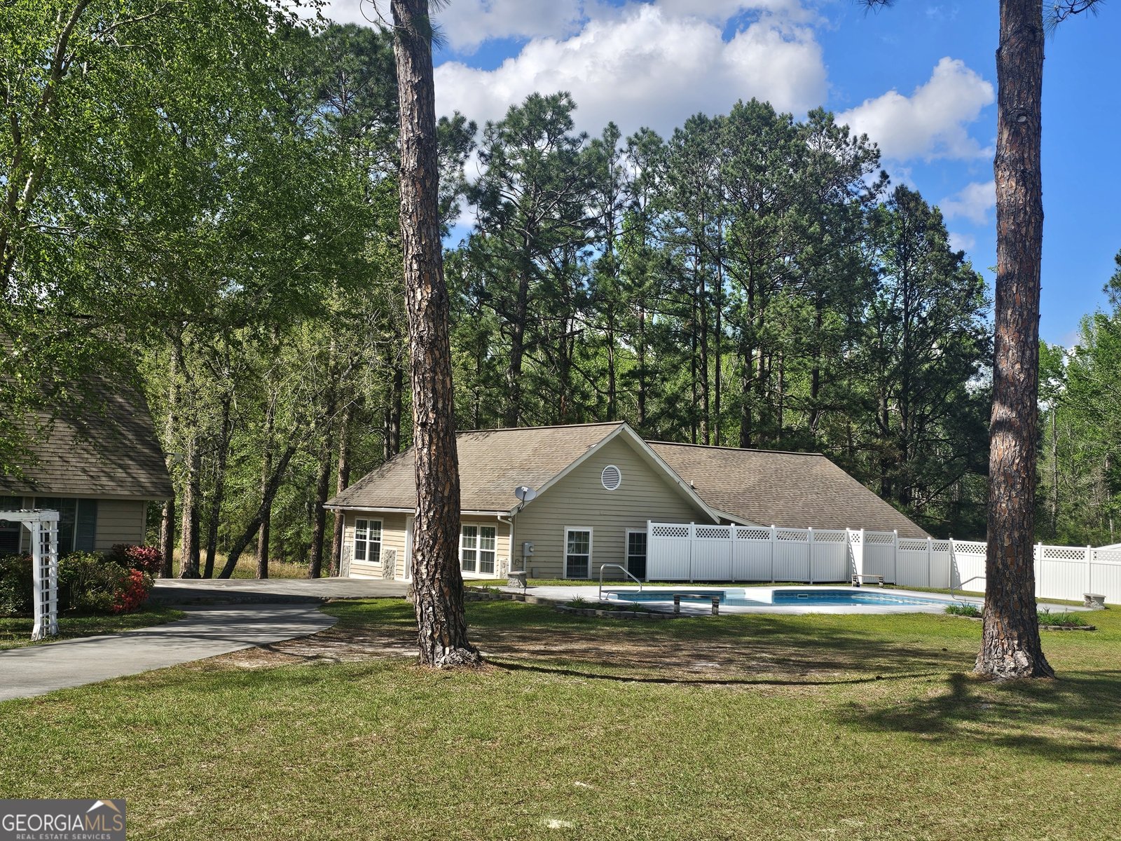 87 Georgia Avenue Adrian - 12