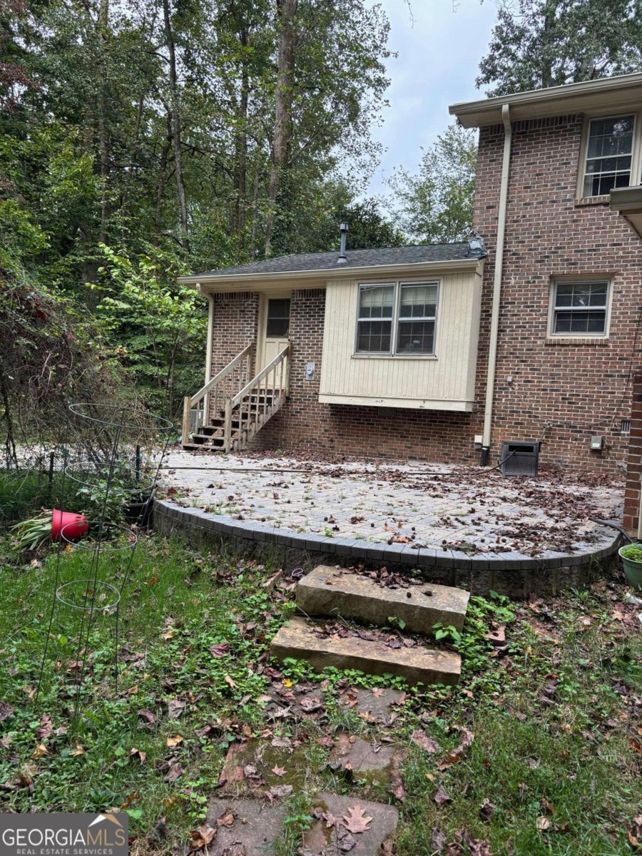 5762 Renee Court Lilburn - 6