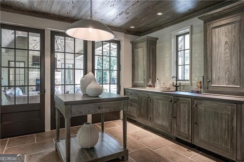 2979 Ridgewood Road Atlanta - 14
