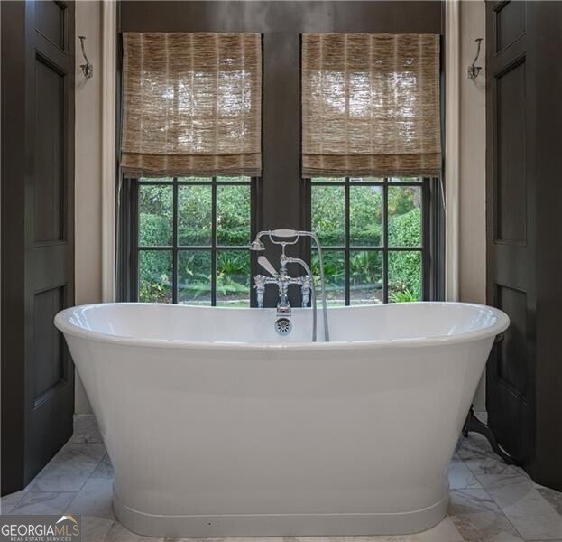 2979 Ridgewood Road Atlanta - 25