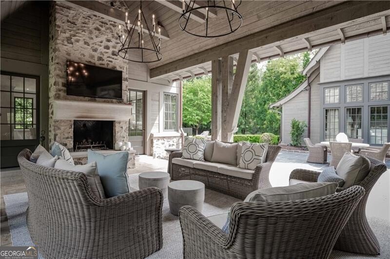 2979 Ridgewood Road Atlanta - 31