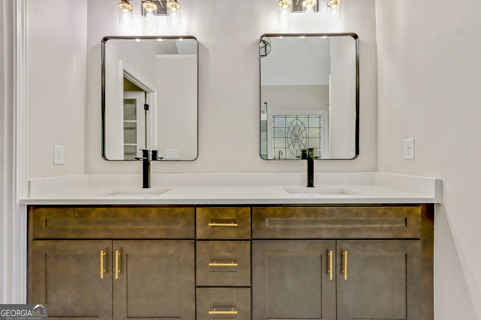 3392 Bridle Run Trail Marietta - 24