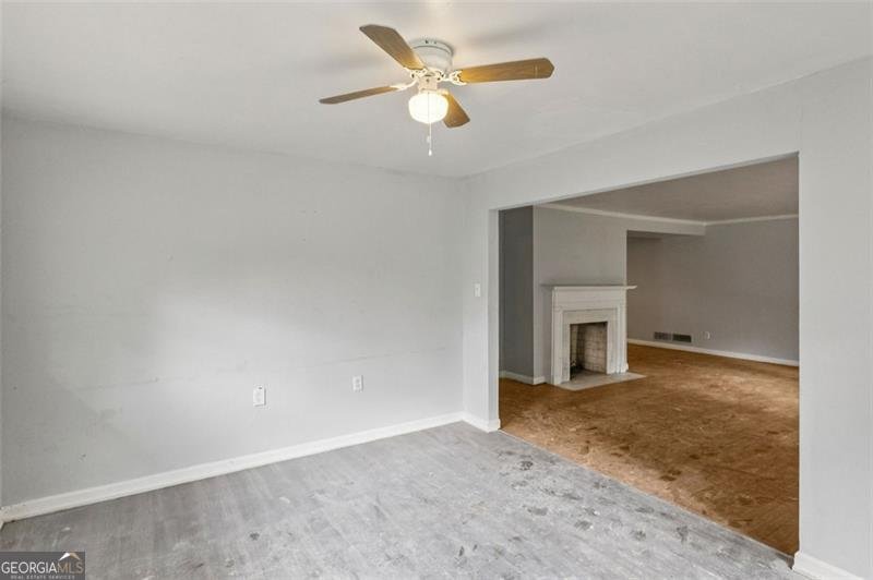 969 MOUNT AIRY Drive Atlanta - 5