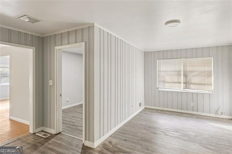 969 MOUNT AIRY Drive Atlanta - 8