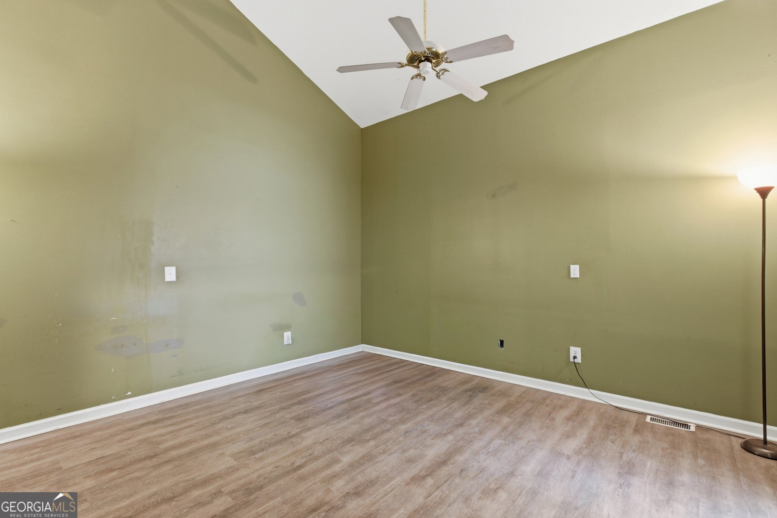 1360 Smith Loop Demorest - 8