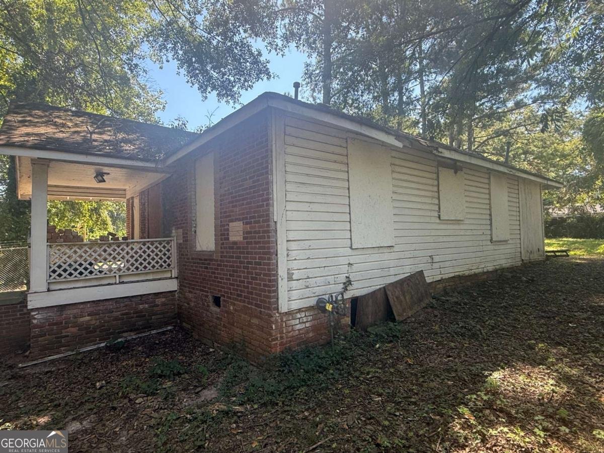 1127 Fleetwood Drive Atlanta - 2
