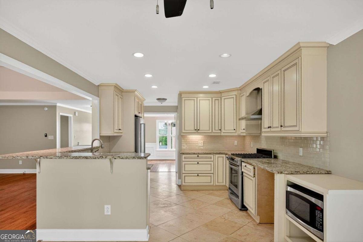 1320 Green Oak Circle Lawrenceville - 3