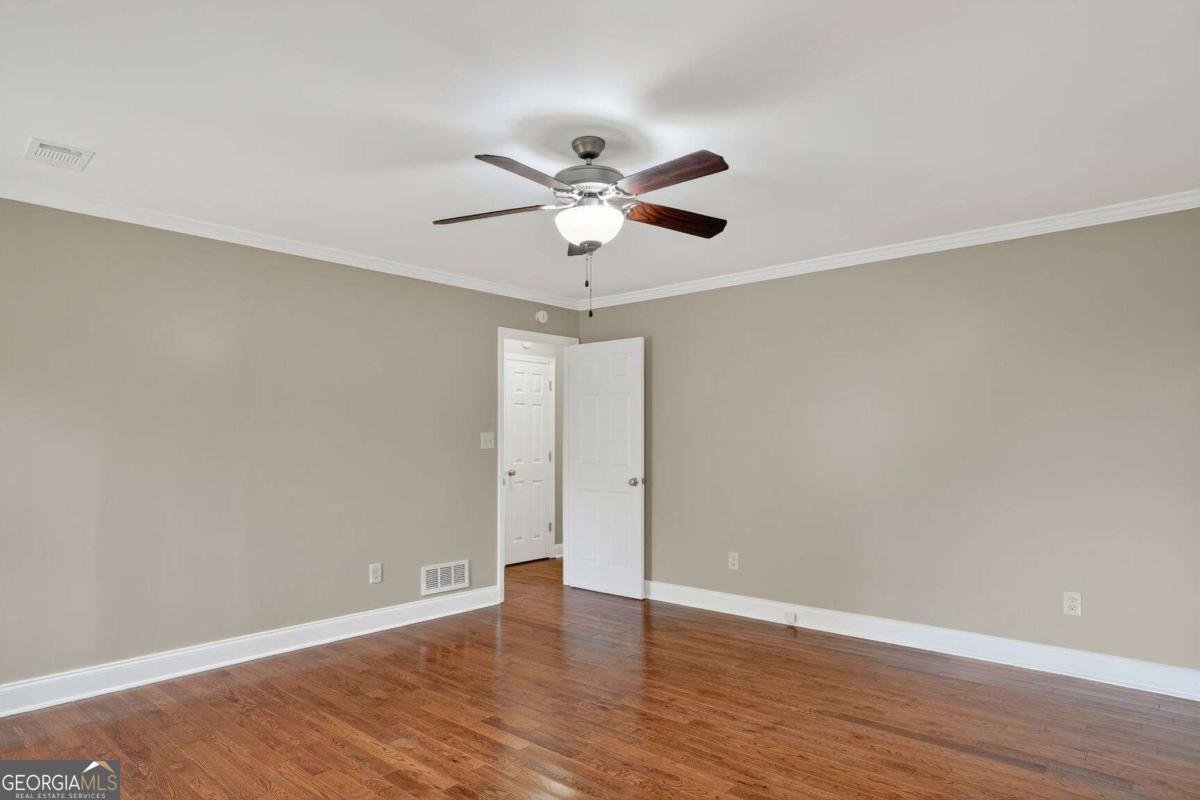 1320 Green Oak Circle Lawrenceville - 30