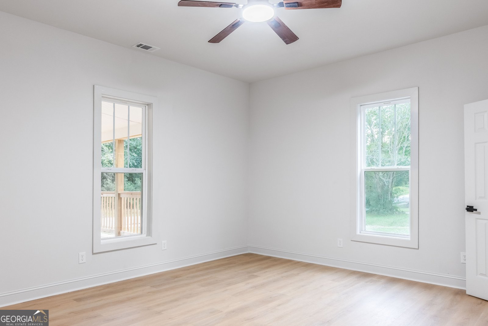 453 Folk Avenue Woodbury - 10