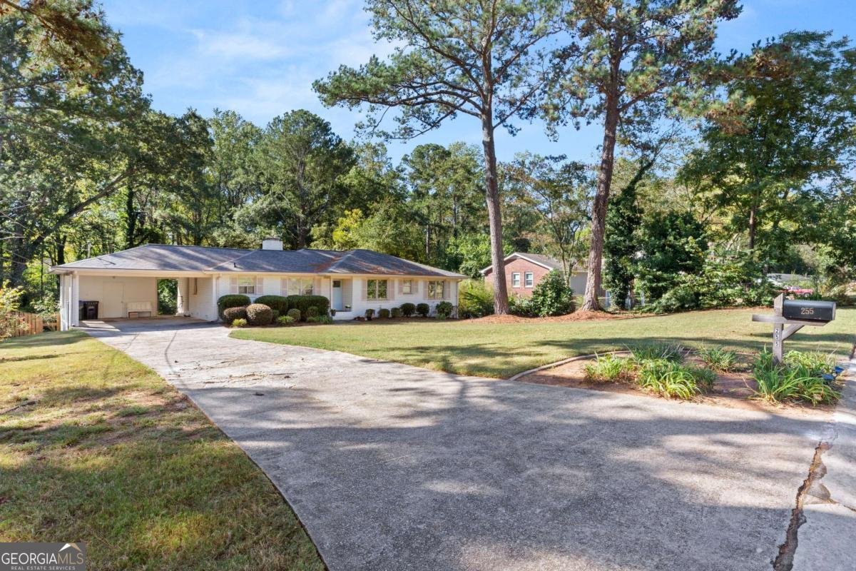 255 Alpine Drive Roswell - 2