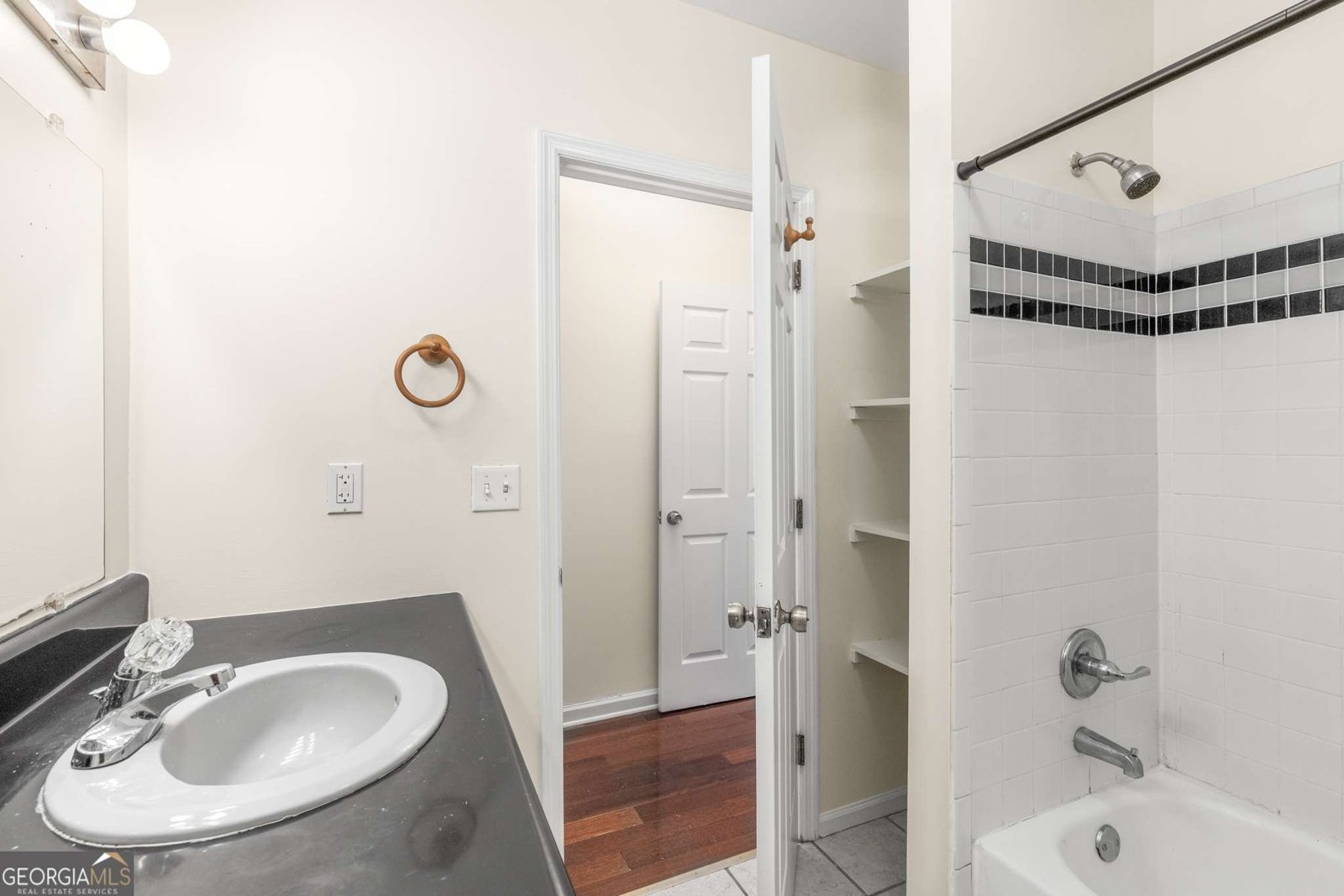 1070 Colquitt Avenue Atlanta - 24