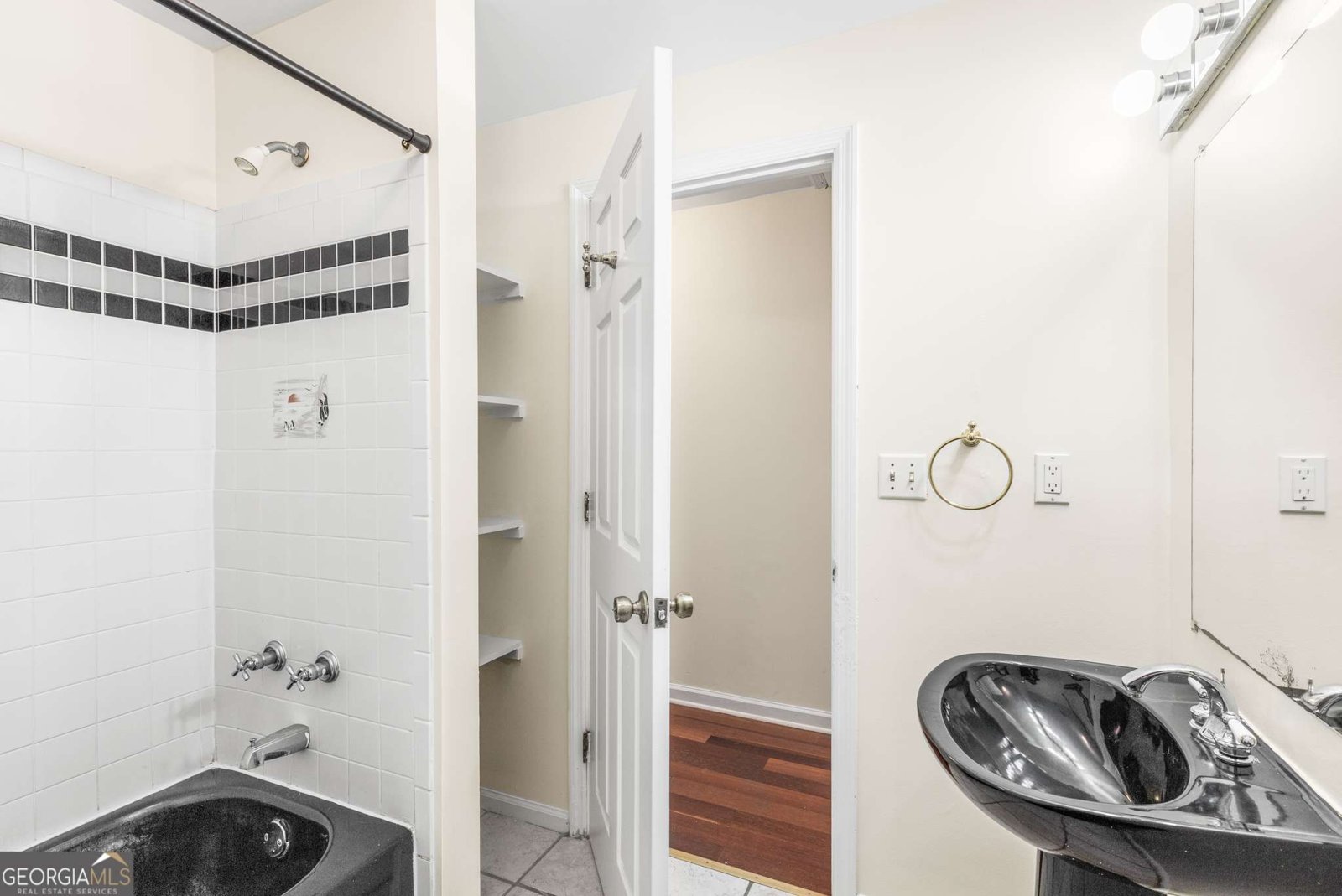 1070 Colquitt Avenue Atlanta - 55