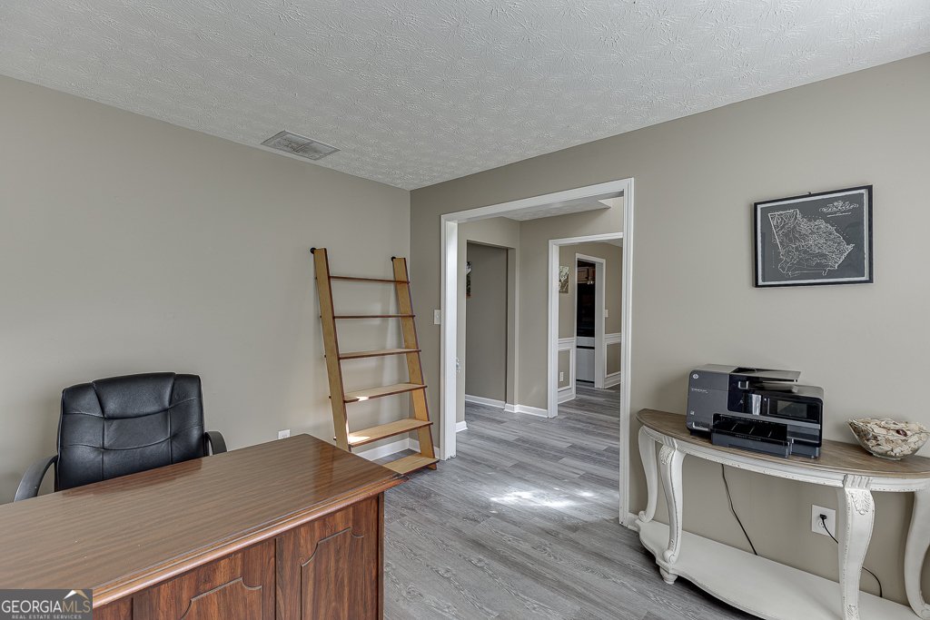 4693 Devencrest Lane Buford - 10