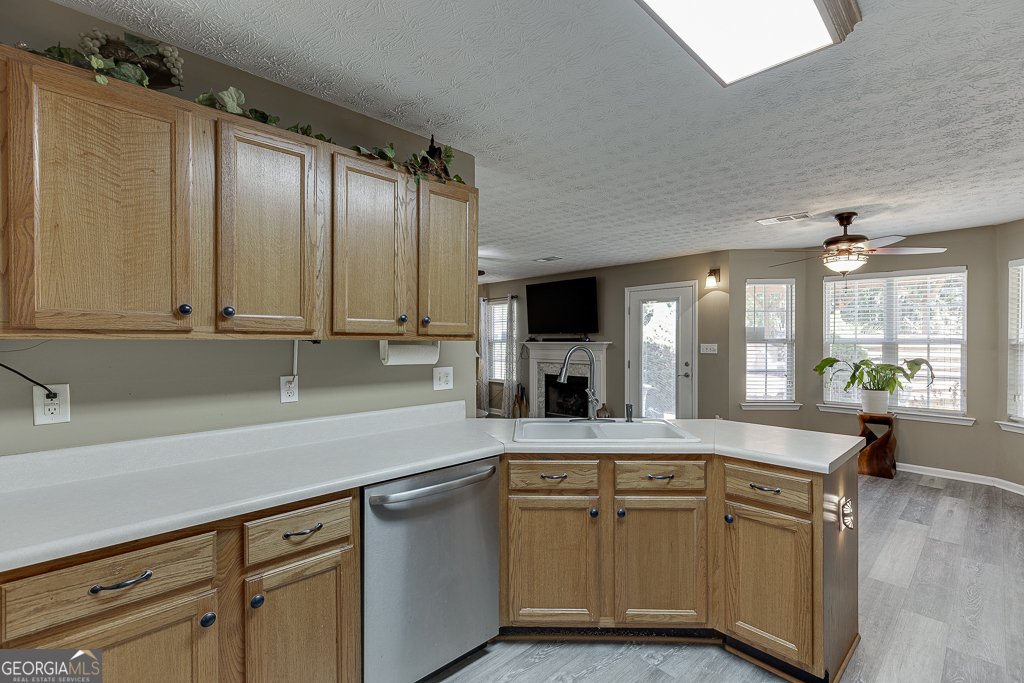 4693 Devencrest Lane Buford - 14