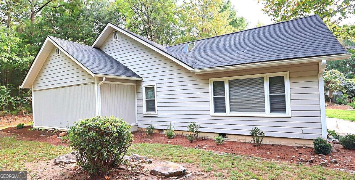 8083 Highway 166 Douglasville - 1
