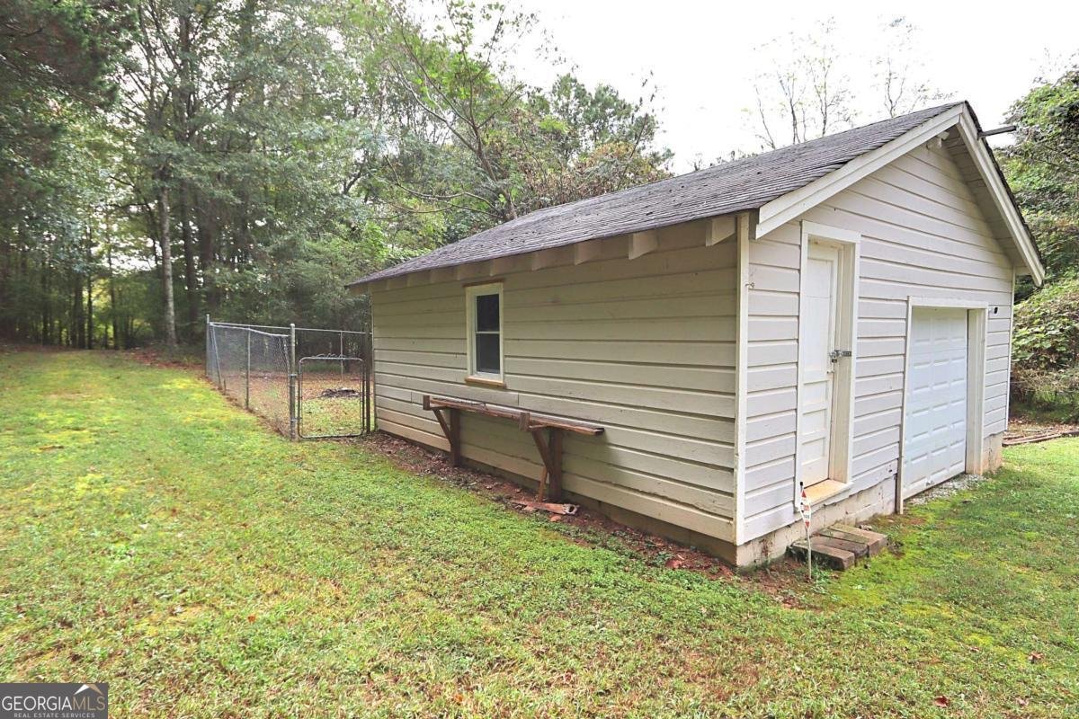 8083 Highway 166 Douglasville - 10