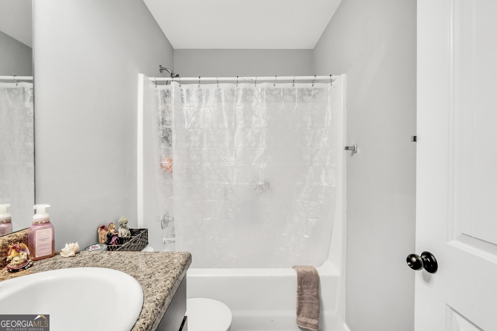 136 Kennedy Boulevard Jackson - 19