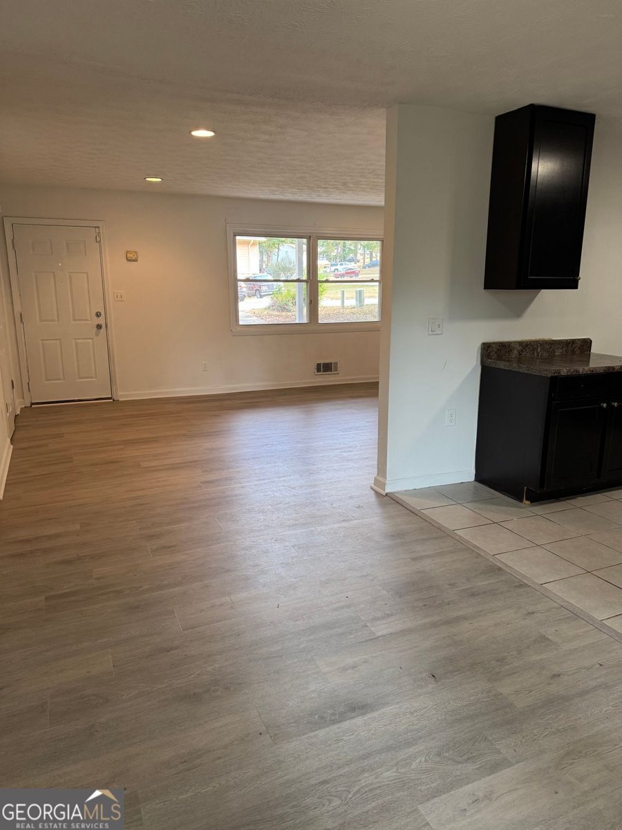 8845 ASHWOOD Riverdale - 6