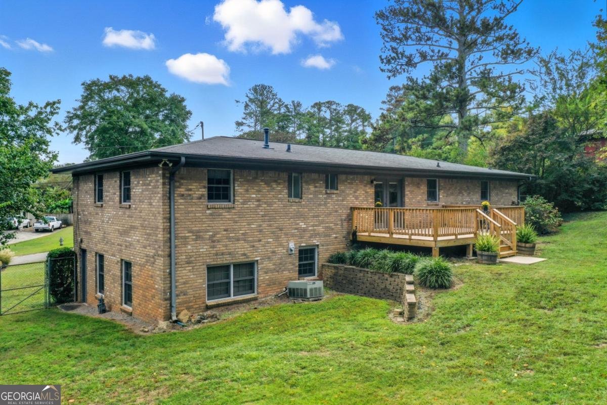 605 Embry Lane Marietta - 27