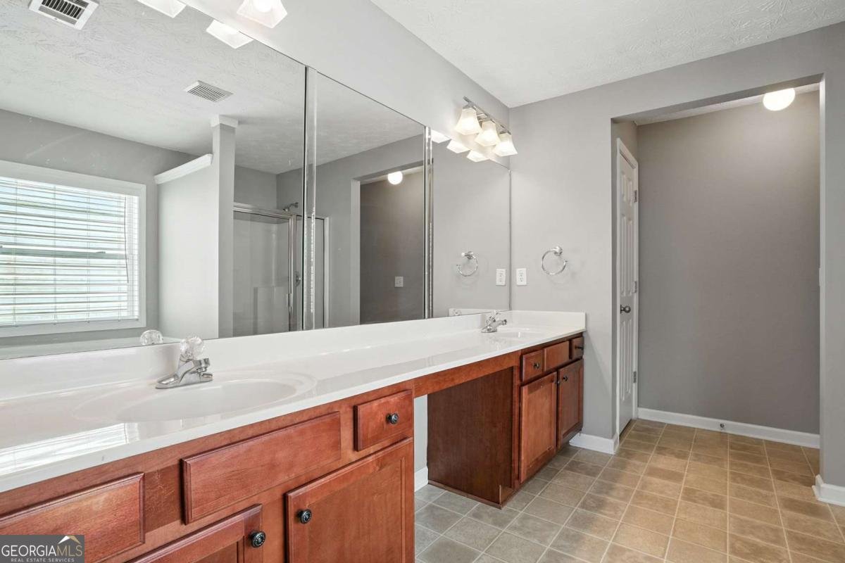 922 Gardenia Curve Canton - 20