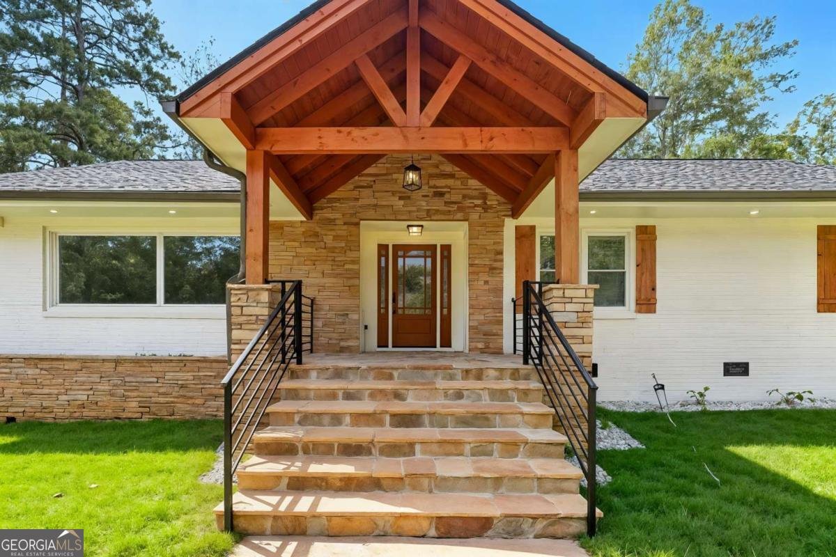 2304 Rugby Lane Atlanta - 2