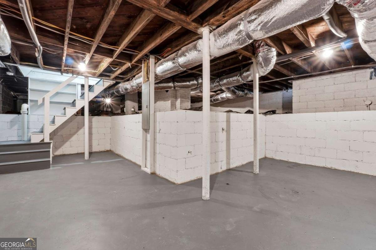 2304 Rugby Lane Atlanta - 27
