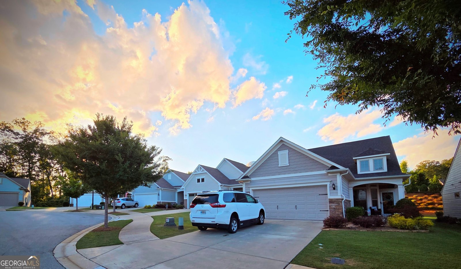 5644 Tisbury Court Hoschton - 1