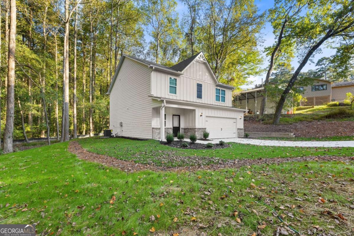 3617 Victoria Drive Buford - 3