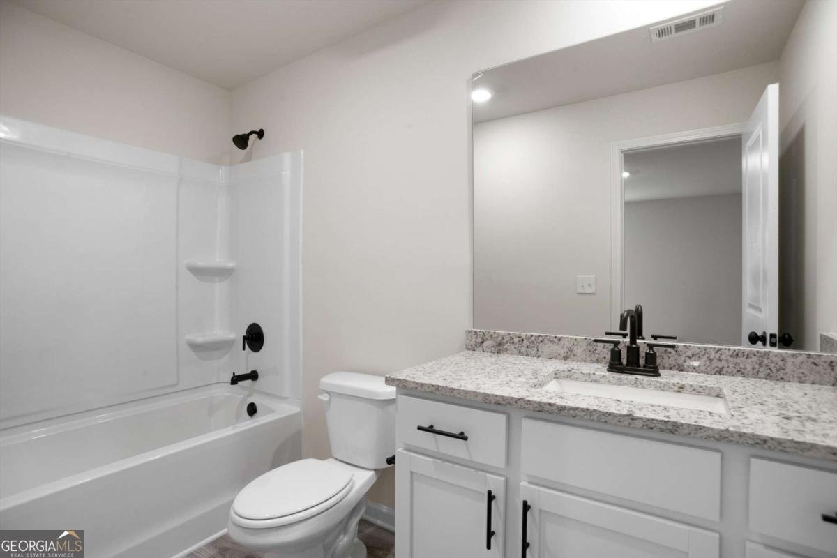 3617 Victoria Drive Buford - 37