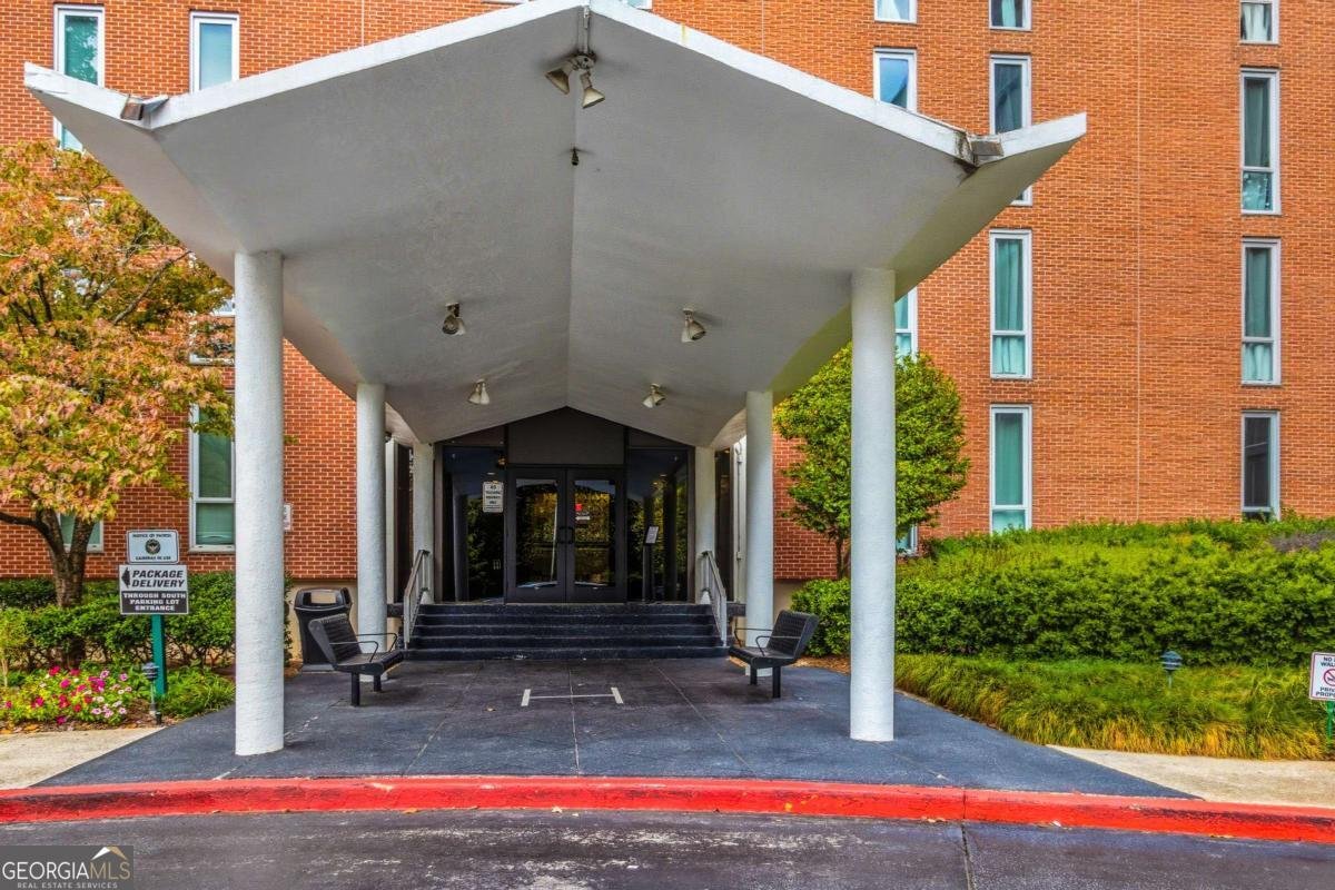 3060 PHARR COURT NORTH Atlanta - 21