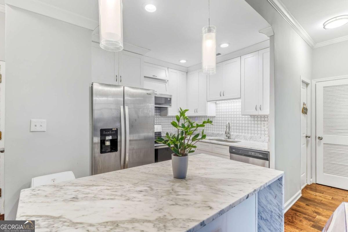 3060 PHARR COURT NORTH Atlanta - 3