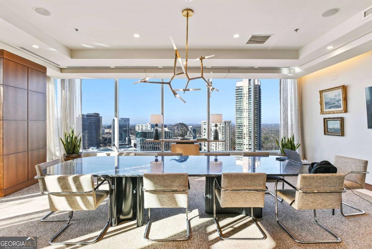3630 Peachtree Road Atlanta - 32
