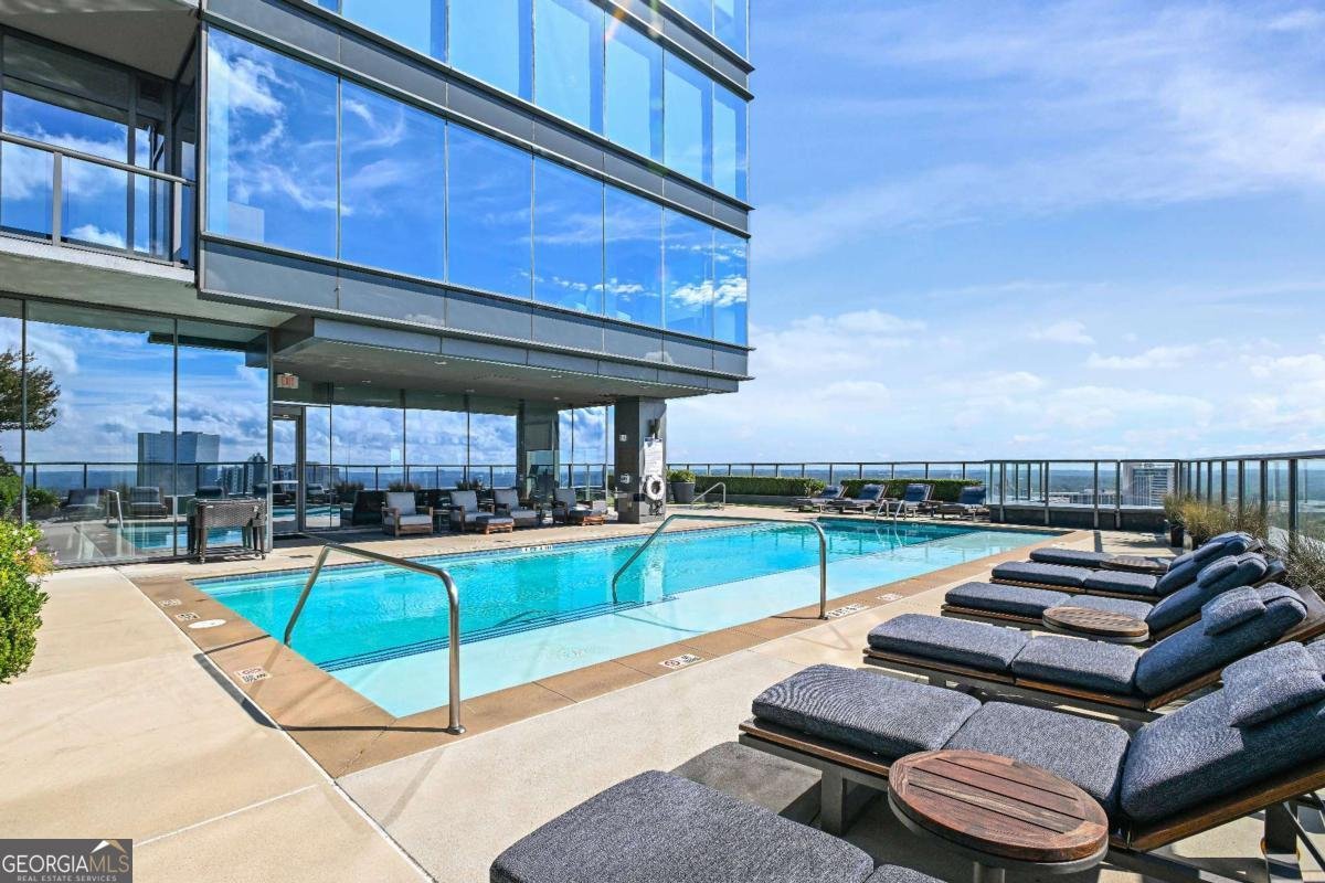 3630 Peachtree Road Atlanta - 38