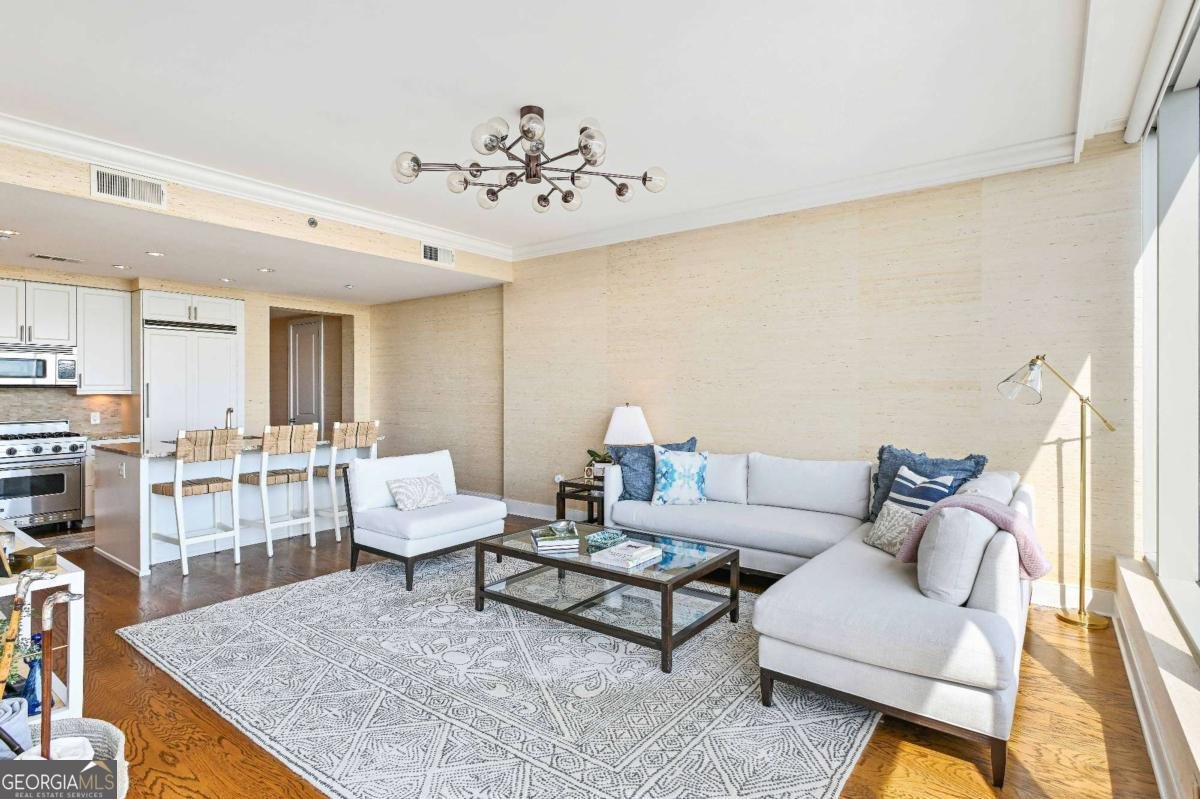 3630 Peachtree Road Atlanta - 77