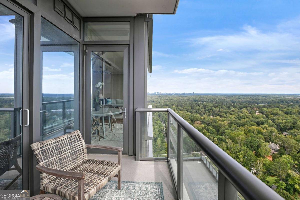 3630 Peachtree Road Atlanta - 85